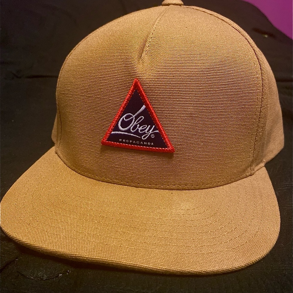 Obey Propaganda Snap Buck - NWOT